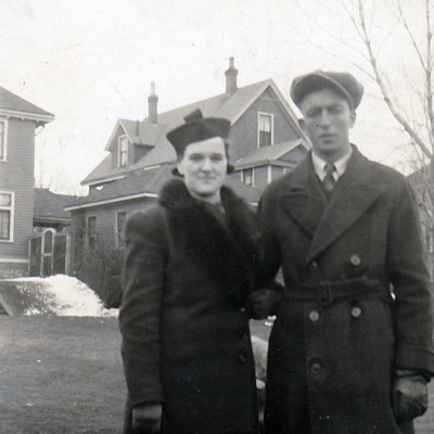 1941, Oct 1 Estelle and Alban Peters wedding day